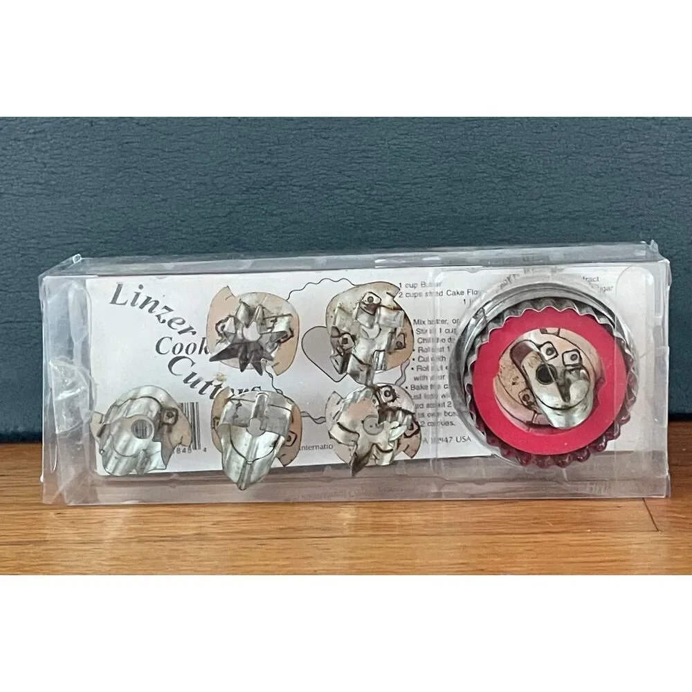 Vintage R&M Linzer Cookie Cutter Set 2004 Christmas Holiday Baking 6 Inserts